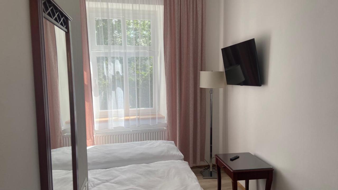 Aparthotel Slezak Litomysl Exterior photo